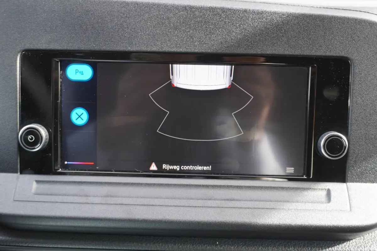 102PK Apple Carplay Parkeersensoren Multifunctioneel stuurwiel Cruise control