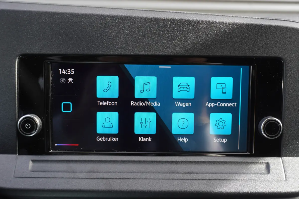 102PK Apple Carplay Parkeersensoren Multifunctioneel stuurwiel Cruise control