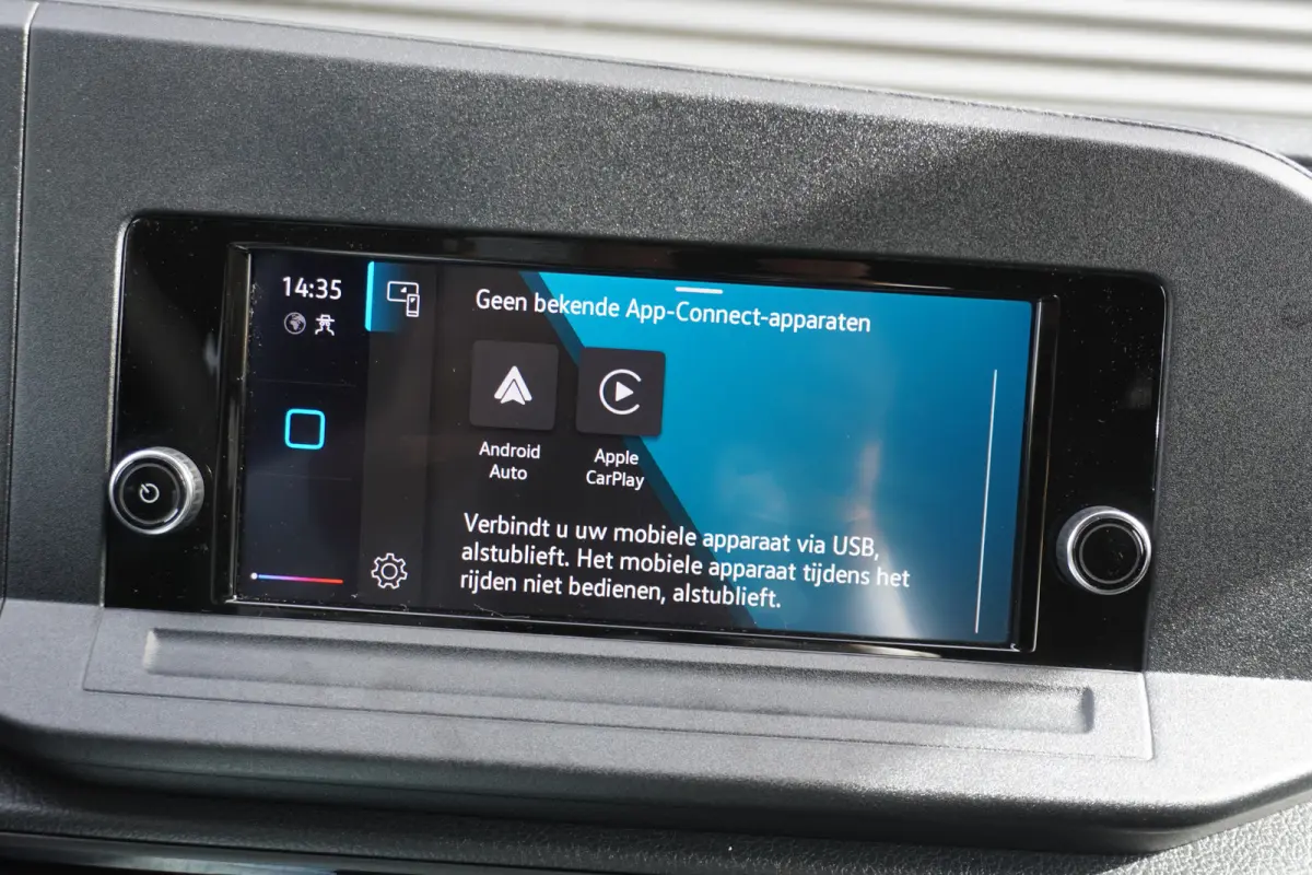102PK Apple Carplay Parkeersensoren Multifunctioneel stuurwiel Cruise control