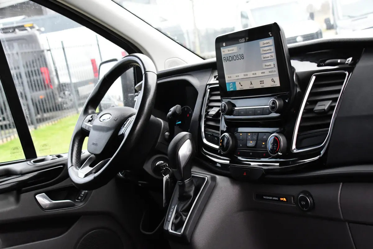 300 2.0 TDCI L2H1 DC Raptor Edition Limited Camera, Cruise, Carplay, 130pk, Automaat, Sensoren, Multimedia, 2 x Schuifdeur, UNIEK!