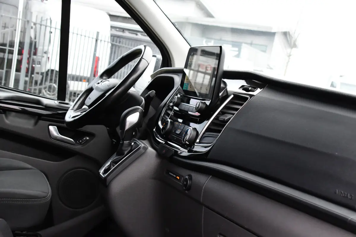 300 2.0 TDCI L2H1 DC Raptor Edition Limited Camera, Cruise, Carplay, 130pk, Automaat, Sensoren, Multimedia, 2 x Schuifdeur, UNIEK!