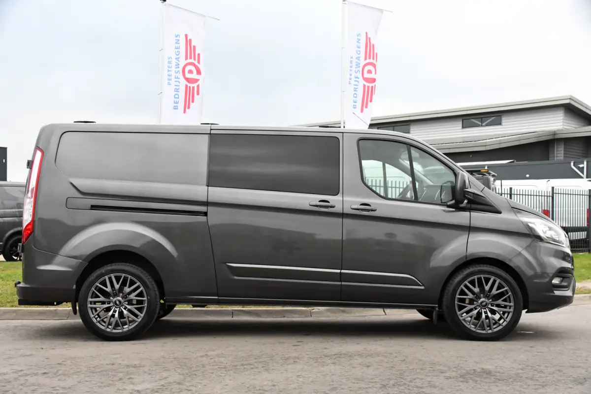 300 2.0 TDCI L2H1 DC Raptor Edition Limited Camera, Cruise, Carplay, 130pk, Automaat, Sensoren, Multimedia, 2 x Schuifdeur, UNIEK!