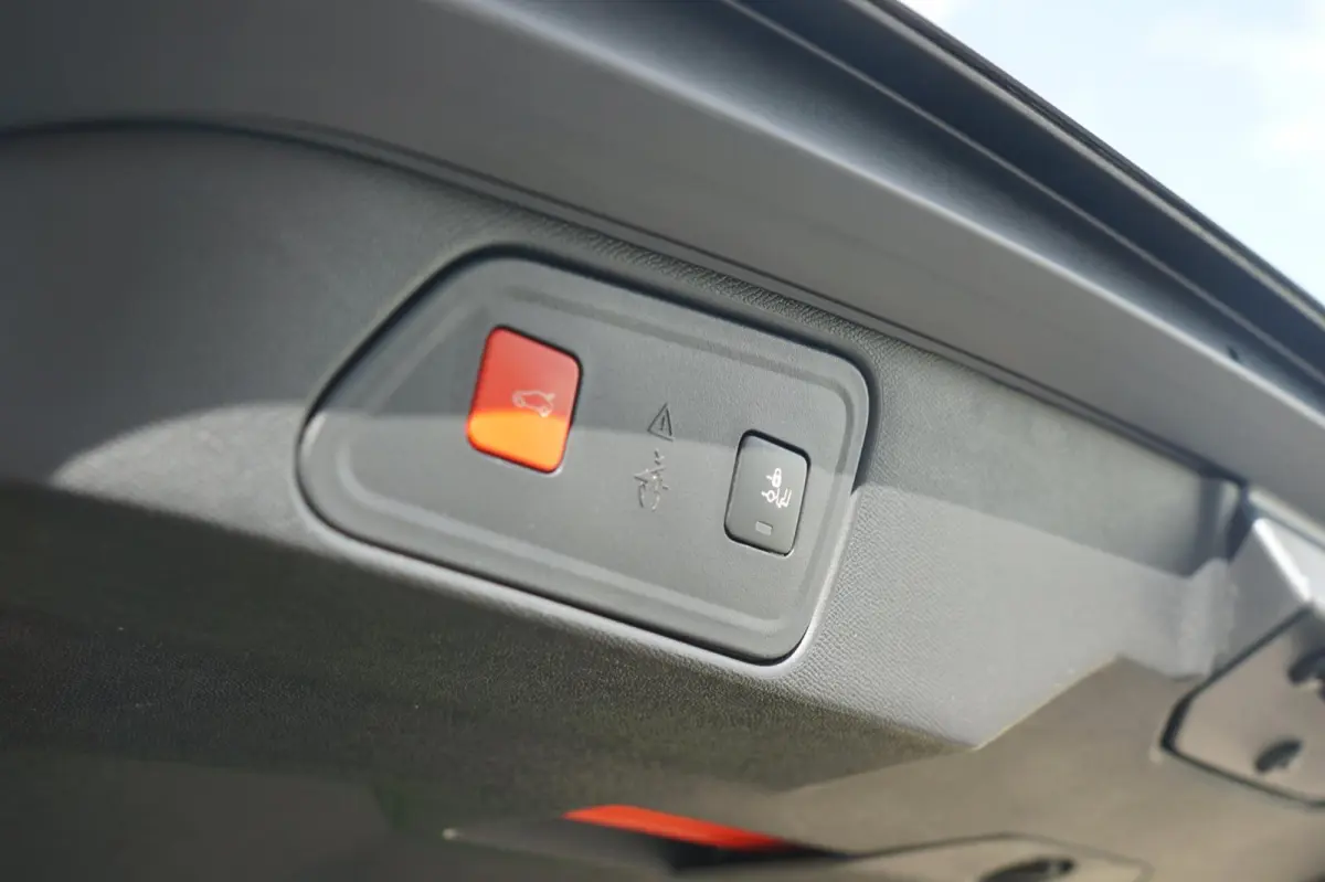 1.2 PureTech Blue Lease Premium - Gris Hurricane - Nieuwstaat