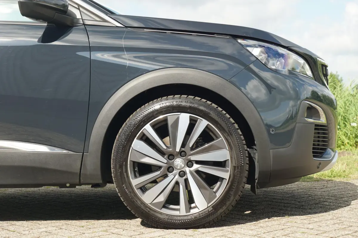 1.2 PureTech Blue Lease Premium - Gris Hurricane - Nieuwstaat