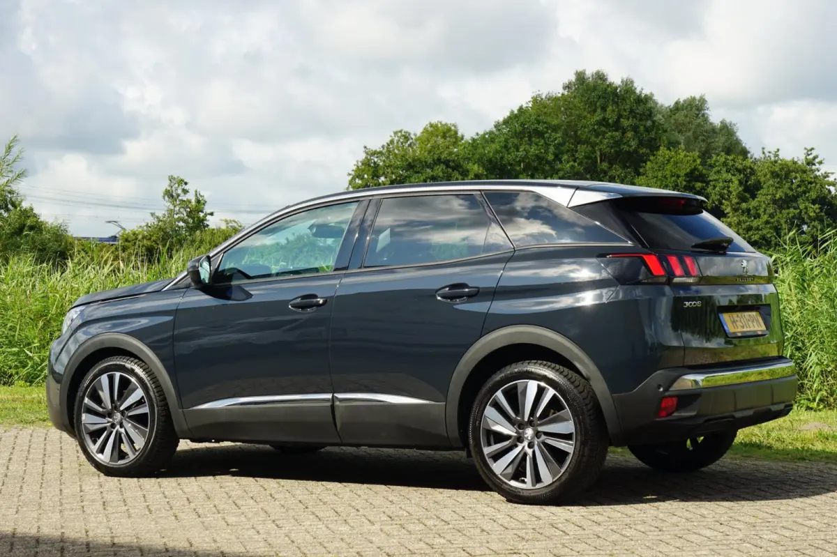1.2 PureTech Blue Lease Premium - Gris Hurricane - Nieuwstaat