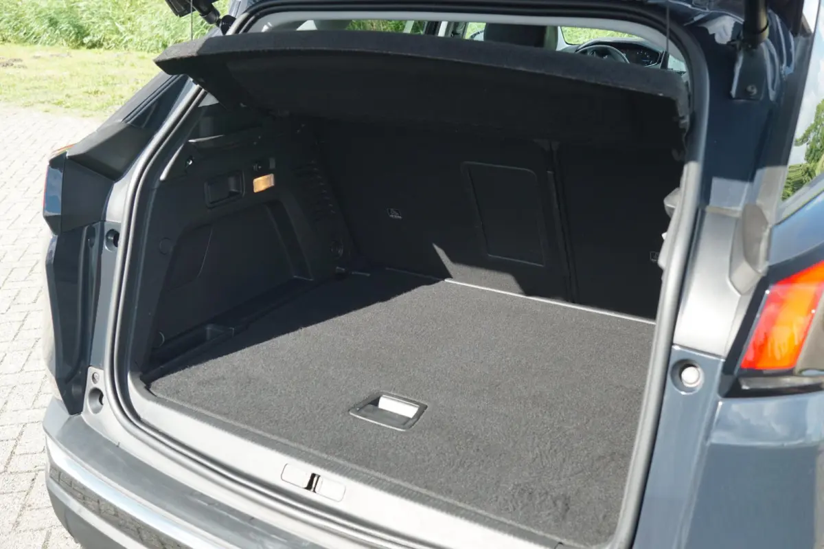 1.2 PureTech Blue Lease Premium - Gris Hurricane - Nieuwstaat