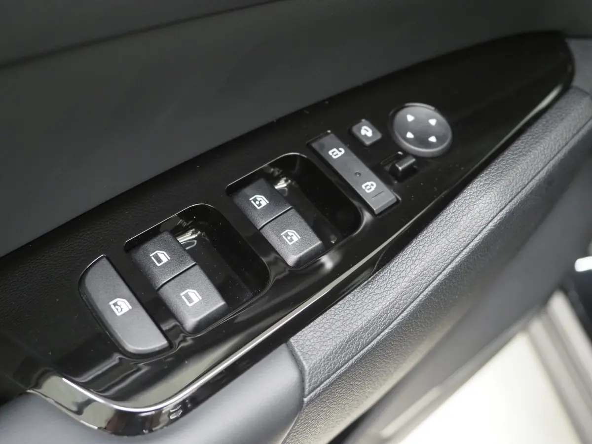 1.6 T-GDi Plug-in Hybrid AWD DynamicPlusLine | Leder | Stoelventilatie | 360 | Sfeerlicht | Keyless | Adaptive Cruise