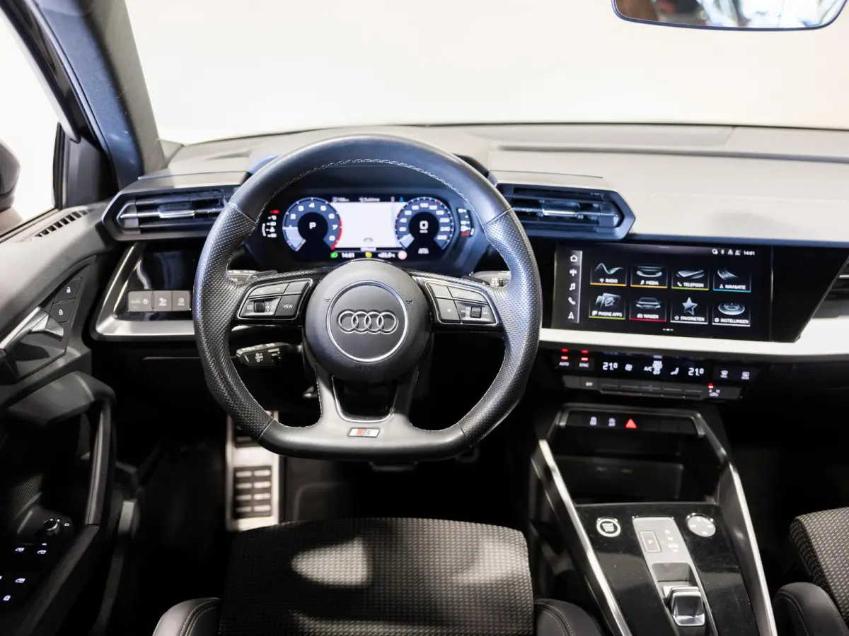 35 TFSI S-Line edition / 150pk / NAP / Panorama dak / Adaptieve cruise control /