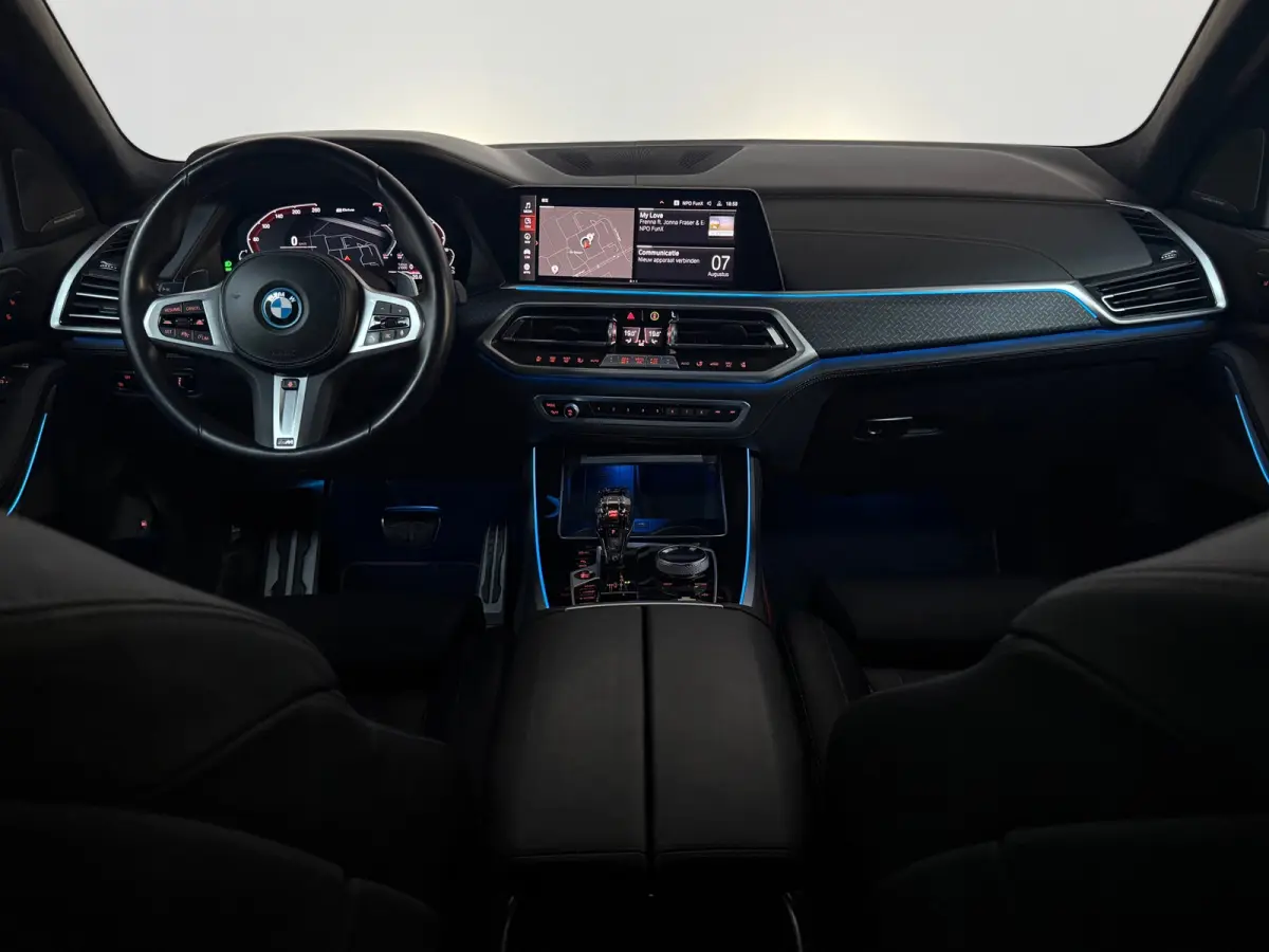 XDrive45e High Executive M Sport Laser Harman Kardon