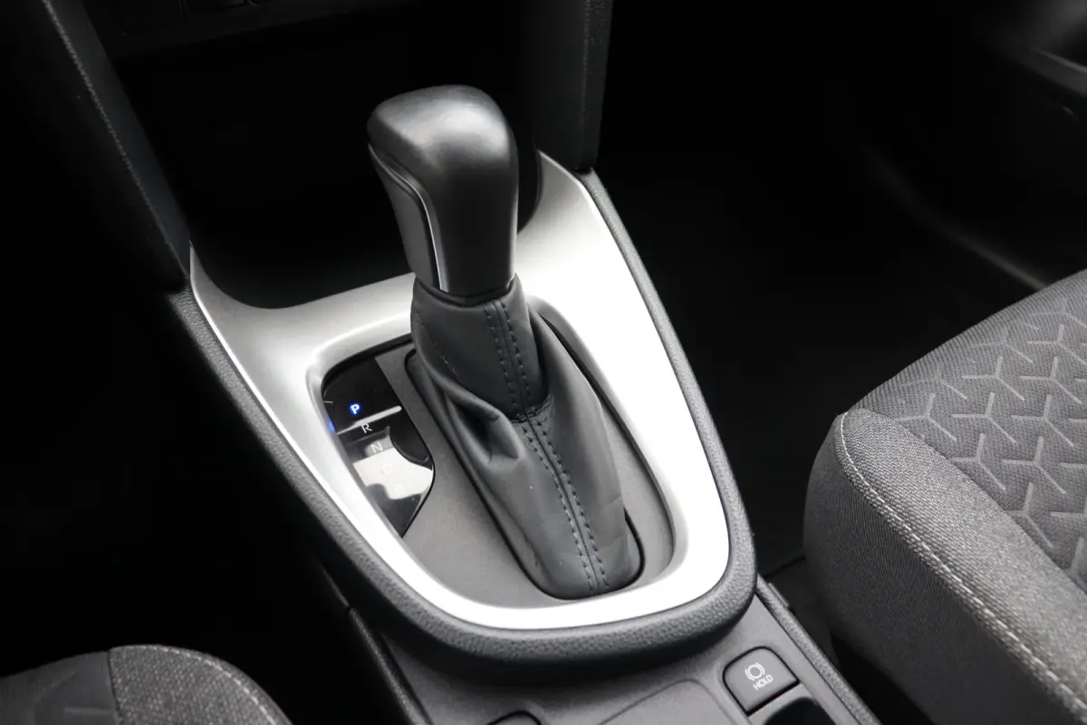 1.5 Hybrid First Edition Automaat . Trekhaak, clima, camera.