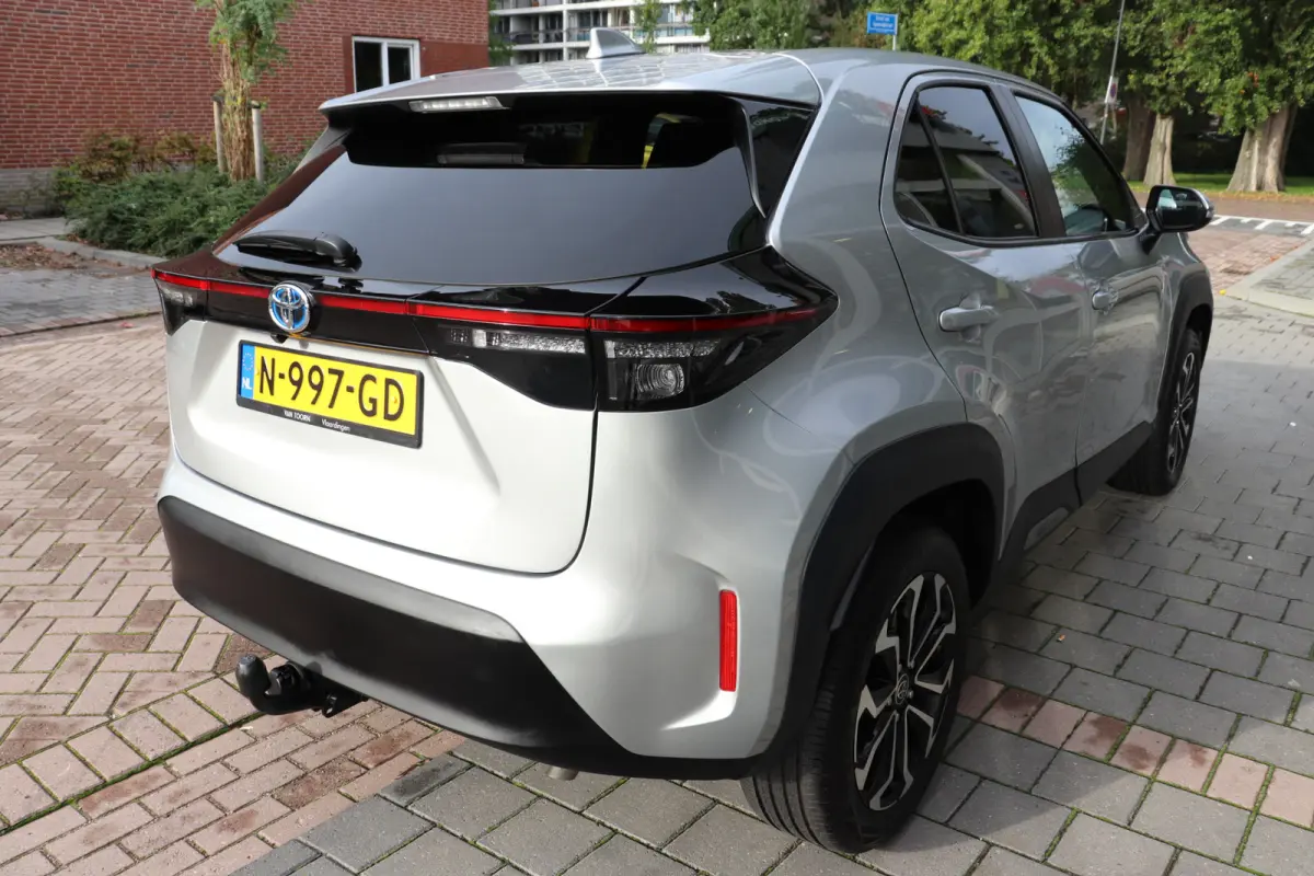 1.5 Hybrid First Edition Automaat . Trekhaak, clima, camera.