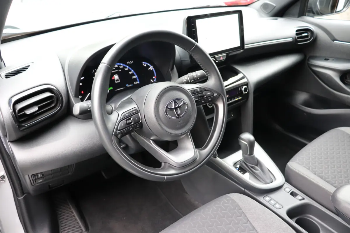 1.5 Hybrid First Edition Automaat . Trekhaak, clima, camera.