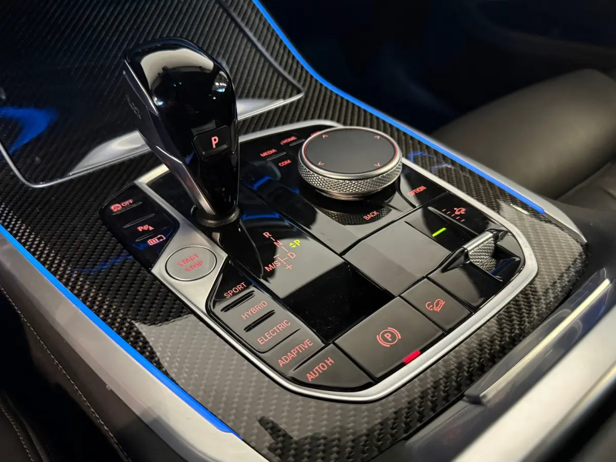 XDrive 45e M-Sport Pano Laser Harman Kardon Luchtvering Pro