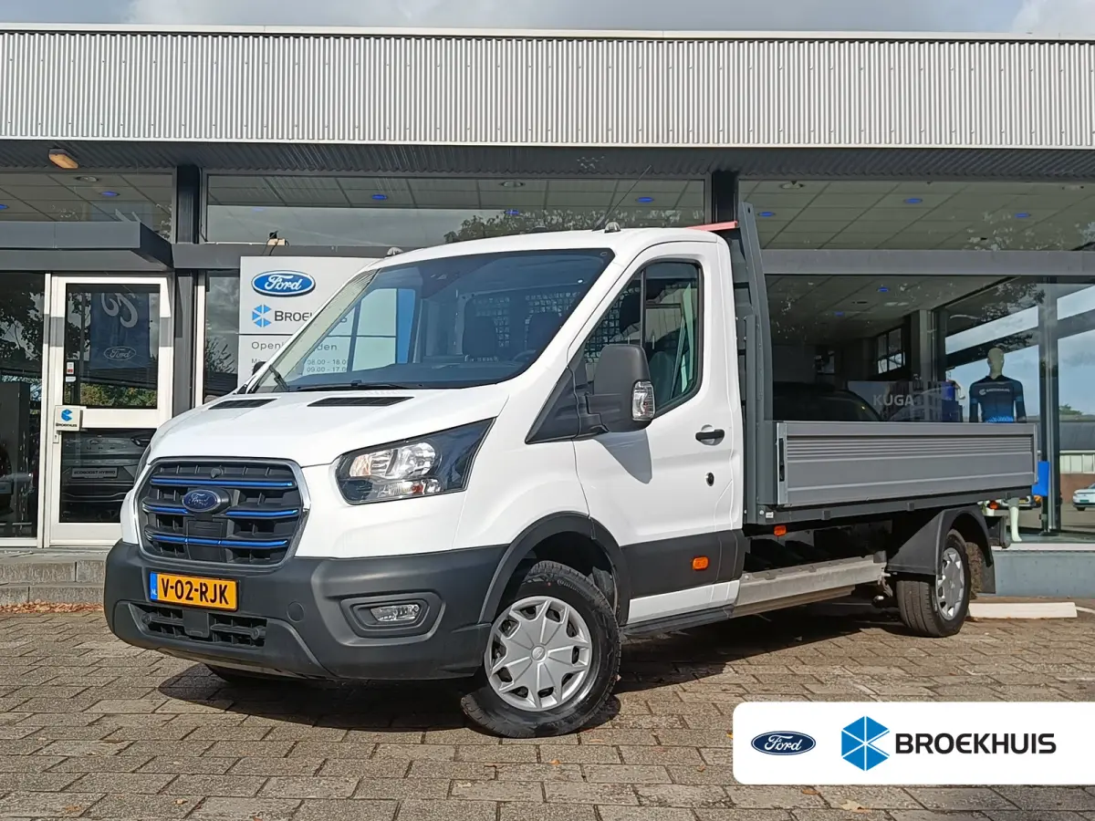350 L4H1 Trend 68 kWh Pick-Up | 3500kg Trekgewicht! | 269pk | Laadbak | Nieuw | Snel Leverbaar! | Stoelverwarming | Voorruit verwarming | Navigatie | Apple / Android Carplay |