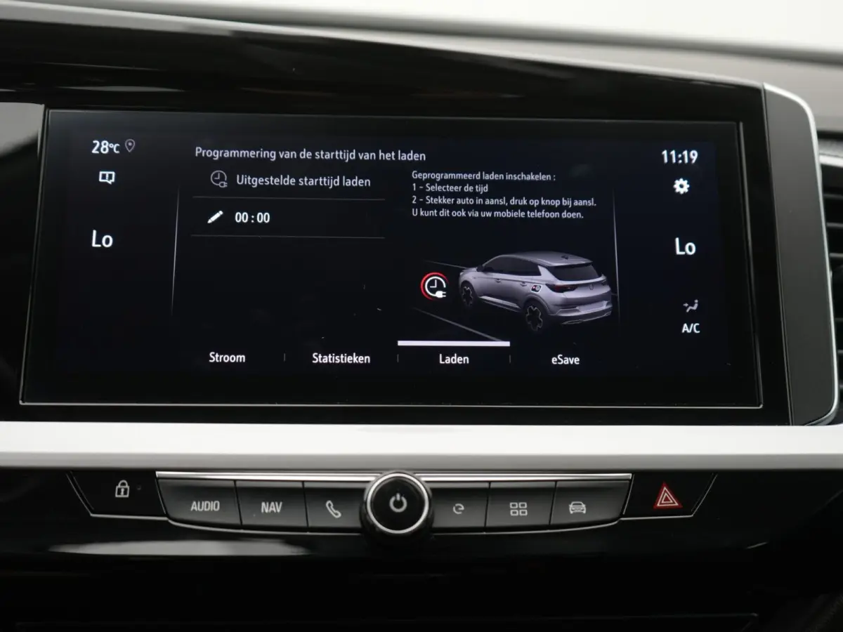 1.6 Turbo Plug-In Hybrid Business Edition - Automaat - Navi - Winterpakket - Camera - Parkeerhulp