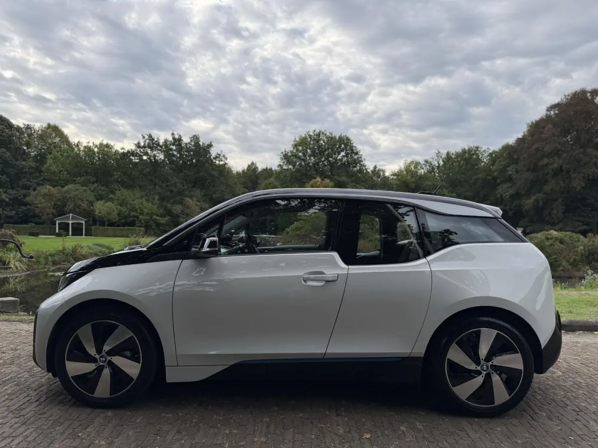 Basis 120Ah 42 kWh | PDC | Navi | Nieuwe Service & APK | Geen Afleverkosten |