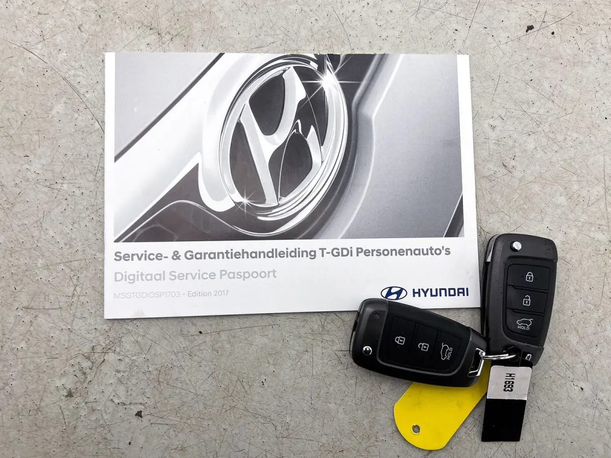 1.0T Drive,NL Auto,Trekhaak,Cruise Control,PDC,Bluetooth