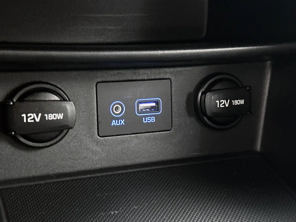 1.0T Drive,NL Auto,Trekhaak,Cruise Control,PDC,Bluetooth