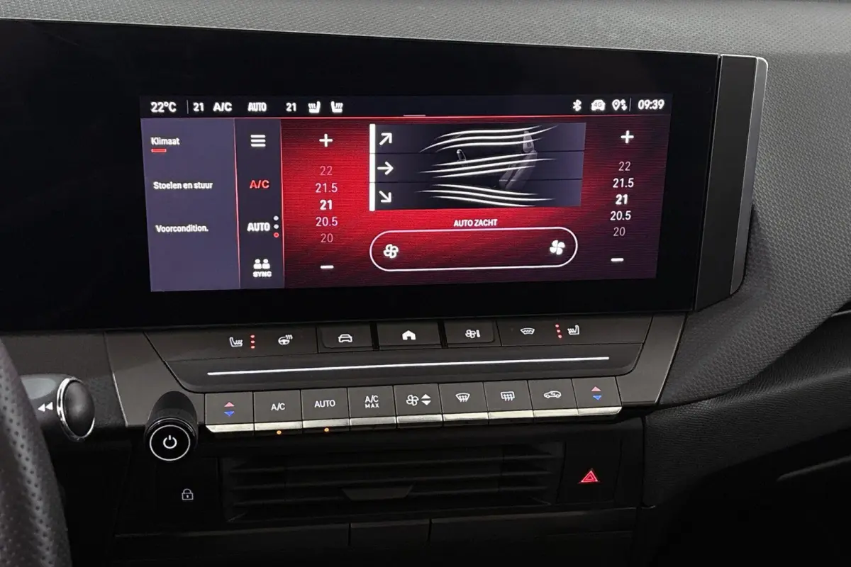 1.6 Hybrid GS Line Pano Stuur-Stoelverwarming 360 Camera Keyless