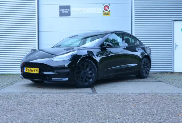 Long Range AWD 75 kWh AutoPilot3.0 Ryzen, Performance Boost, garagedeur opener!