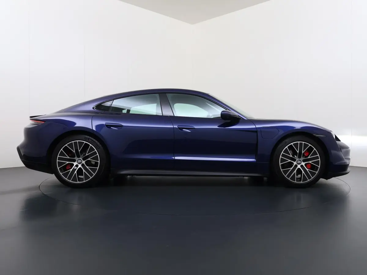 4S Performance 84 kWh SOH 91%| 18 VOUDIGE STOELVERSTELLING| PORSCHE DEALER ONDERHOUDEN| ORIG. NL NAP 1STE EIGENAAR| 360 CAM| PANORAMADAK|