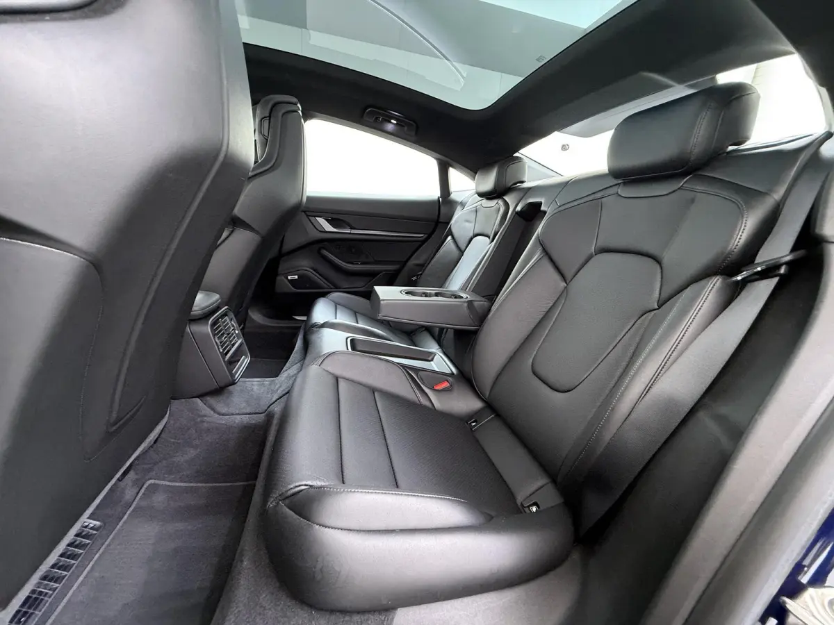4S Performance 84 kWh SOH 91%| 18 VOUDIGE STOELVERSTELLING| PORSCHE DEALER ONDERHOUDEN| ORIG. NL NAP 1STE EIGENAAR| 360 CAM| PANORAMADAK|