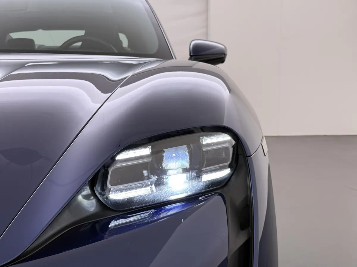 4S Performance 84 kWh SOH 91%| 18 VOUDIGE STOELVERSTELLING| PORSCHE DEALER ONDERHOUDEN| ORIG. NL NAP 1STE EIGENAAR| 360 CAM| PANORAMADAK|