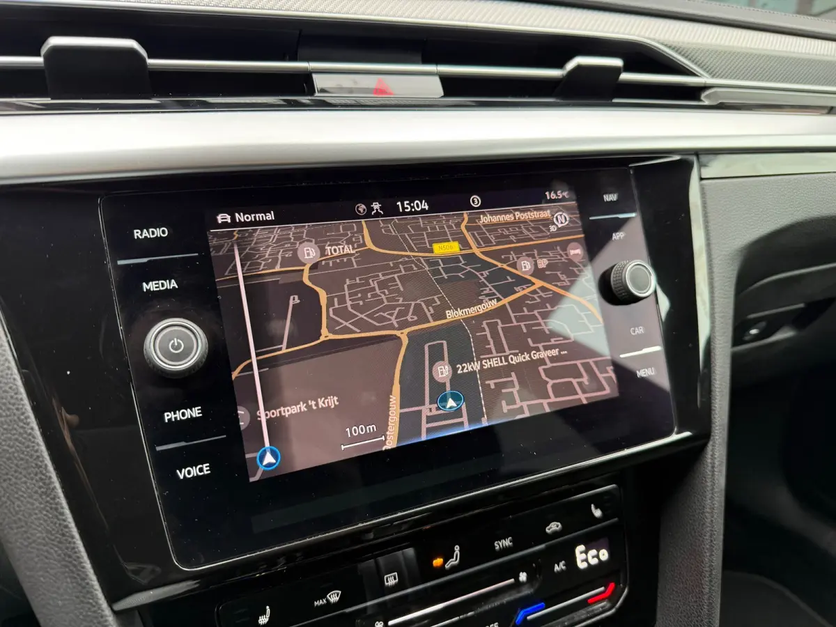 1.4 TSI eHybrid R-Line Business+ - Automaat - Winterpakket - Navi - Org.NL
