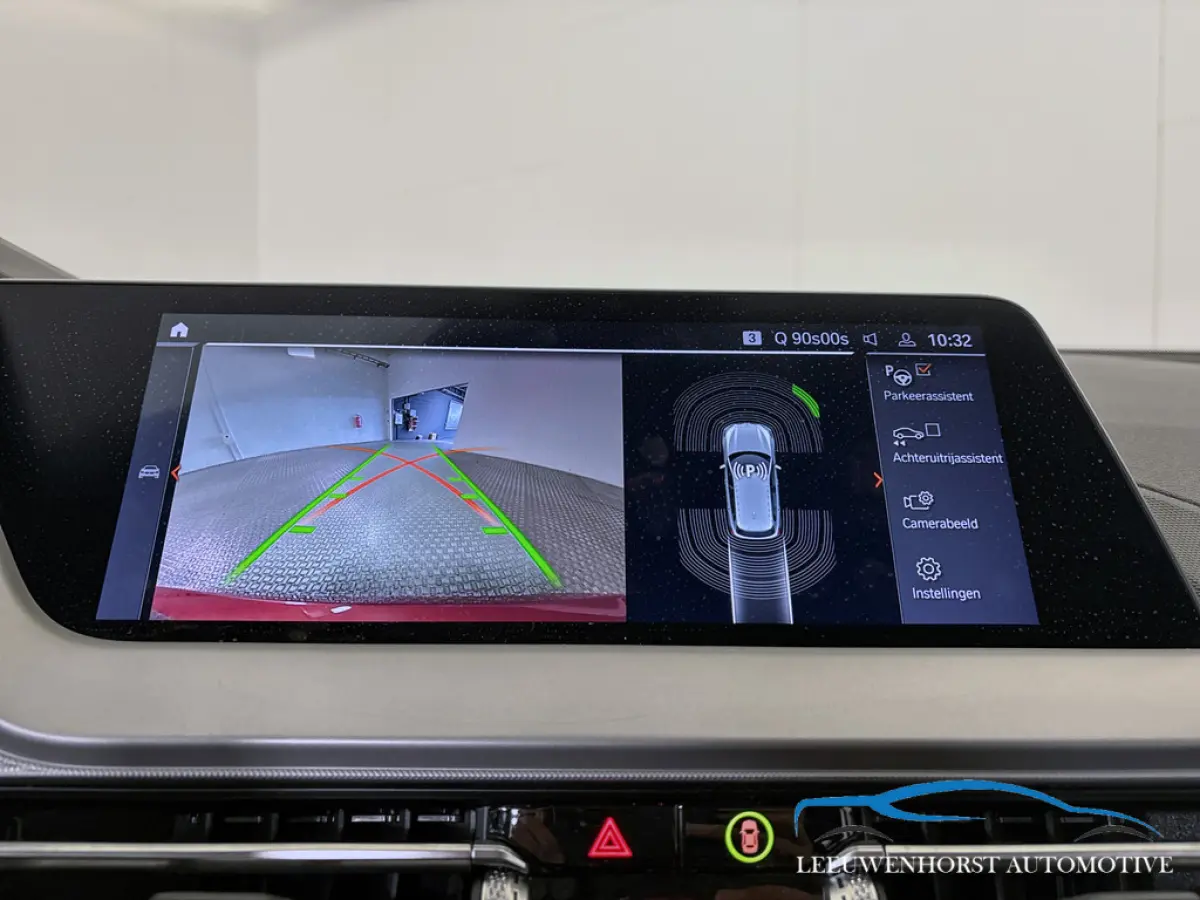 118i Business Edition, automaat, digit. dash, camera, 2x PDC, climate, cruise, NL-dealerauto