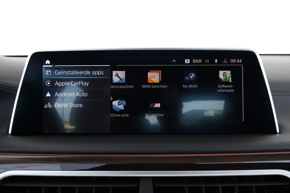 745e High Executive | SoH 92% | Schuif/Kantel Dak | Active Steering | Comforttoegang | Soft-Close | Driving Assistant Professional | Parking Assistant Plus | Harman Kardon | Head-Up |