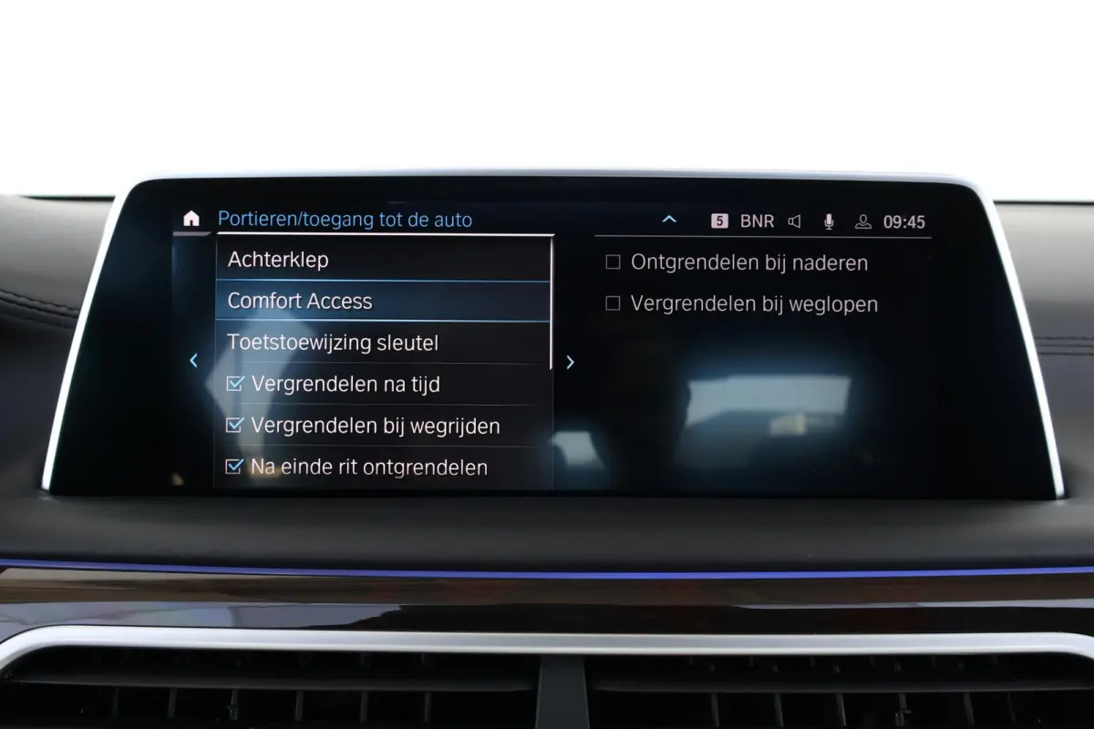 745e High Executive | SoH 92% | Schuif/Kantel Dak | Active Steering | Comforttoegang | Soft-Close | Driving Assistant Professional | Parking Assistant Plus | Harman Kardon | Head-Up |