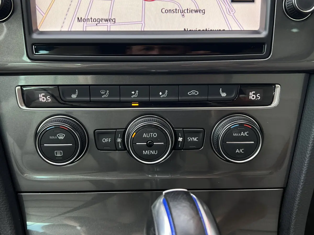 |Carplay|Full LED|Leder|Navi|ACC|Dynaudio