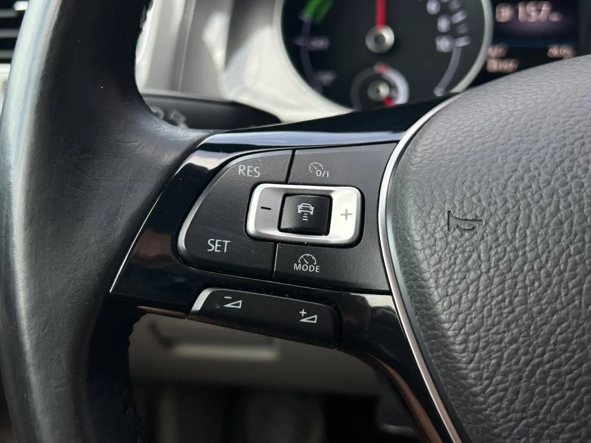 |Carplay|Full LED|Leder|Navi|ACC|Dynaudio