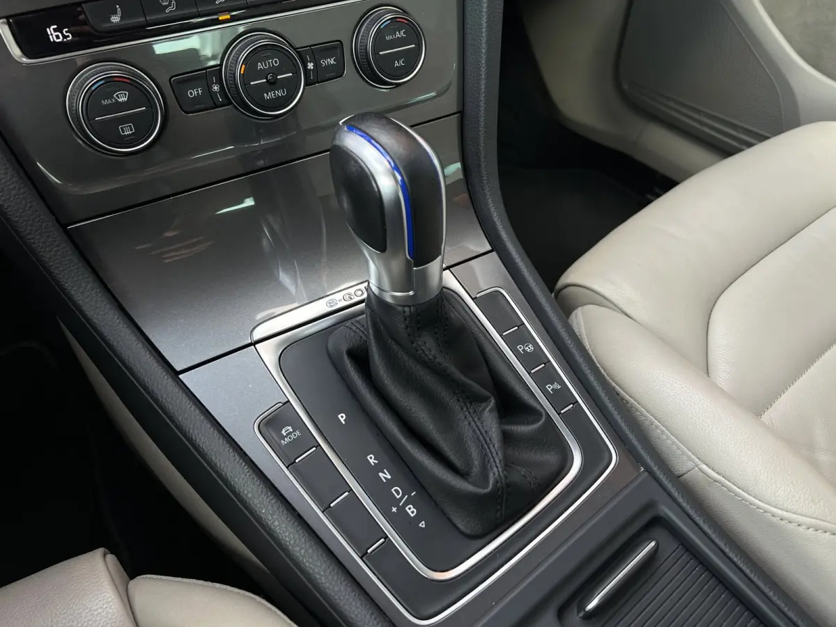 |Carplay|Full LED|Leder|Navi|ACC|Dynaudio