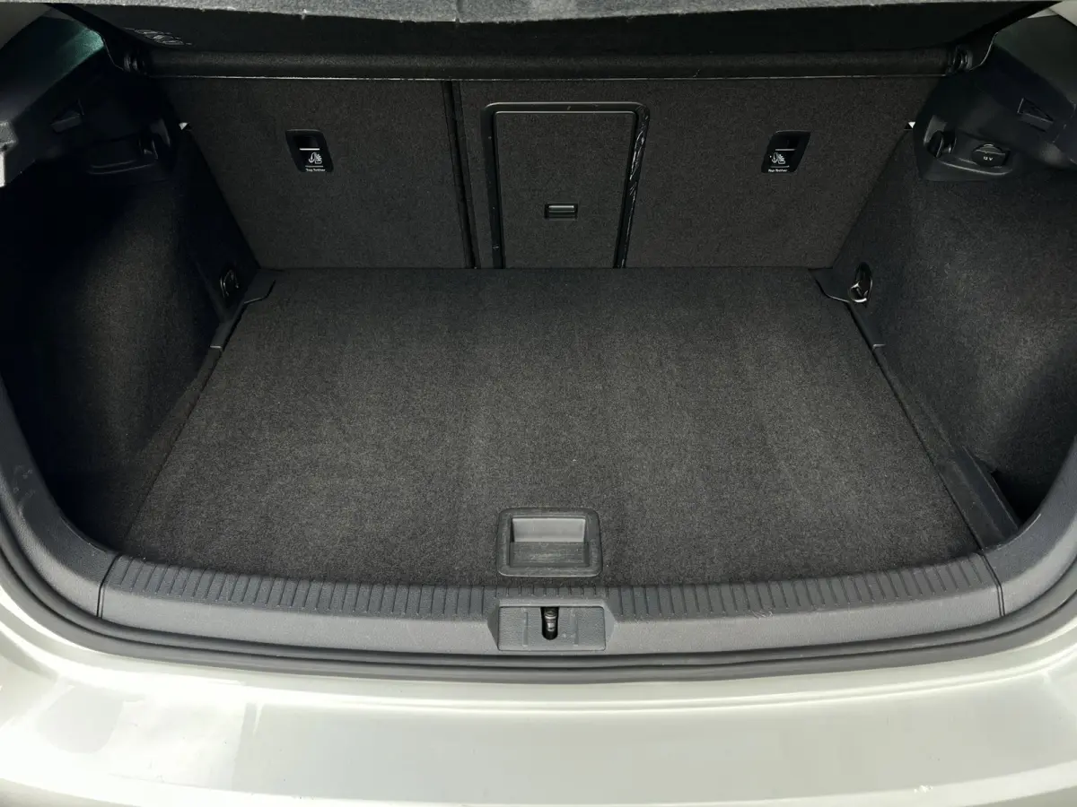 |Carplay|Full LED|Leder|Navi|ACC|Dynaudio