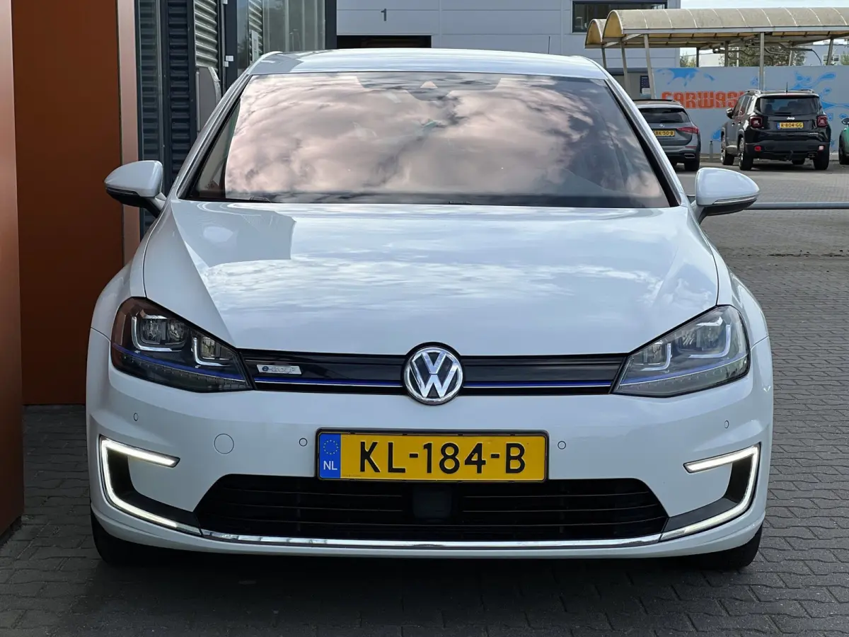 |Carplay|Full LED|Leder|Navi|ACC|Dynaudio