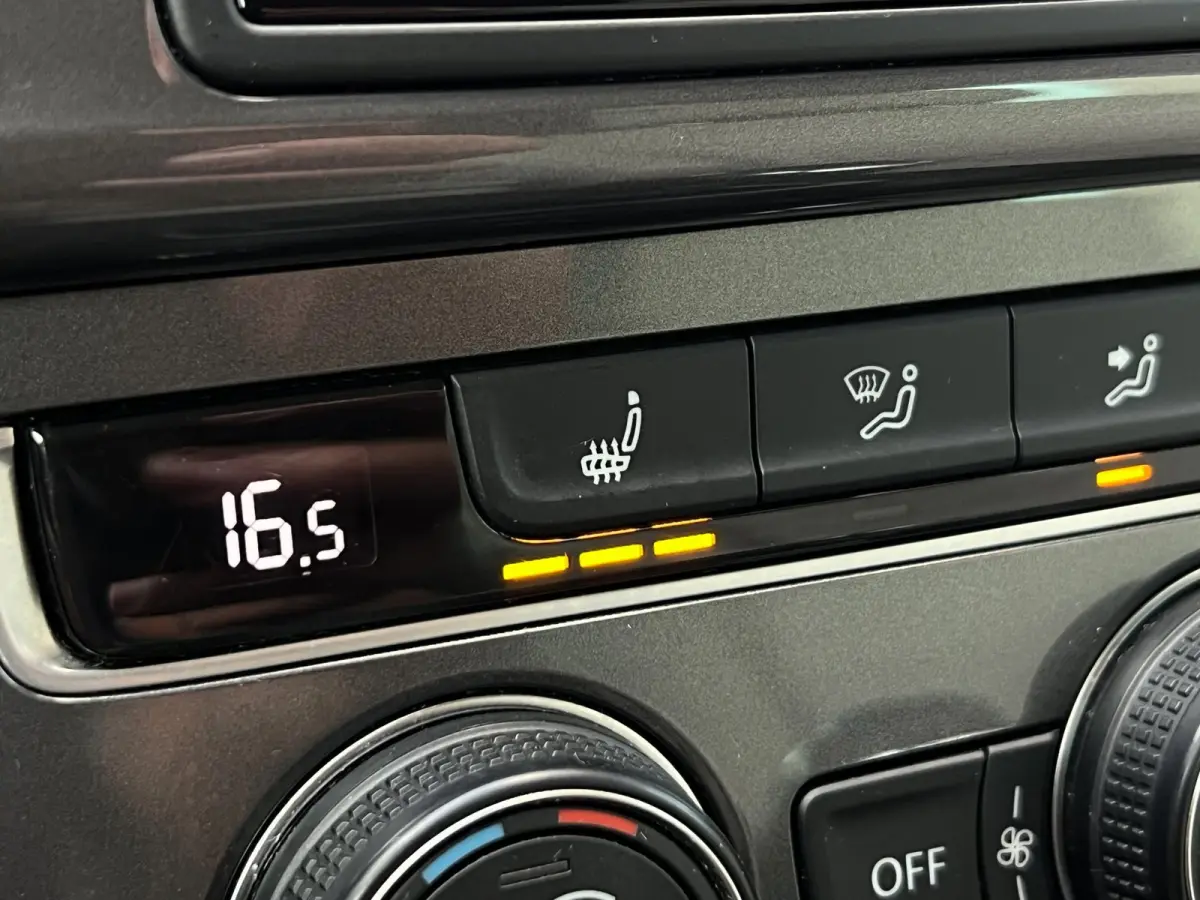 |Carplay|Full LED|Leder|Navi|ACC|Dynaudio