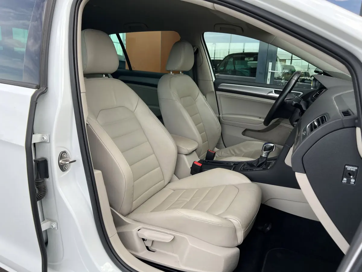 |Carplay|Full LED|Leder|Navi|ACC|Dynaudio