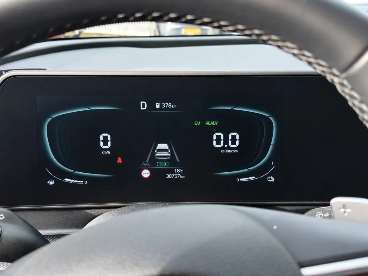 1.6 T-GDi Hybrid DynamicLine AUT| NAV| CARPLAY|