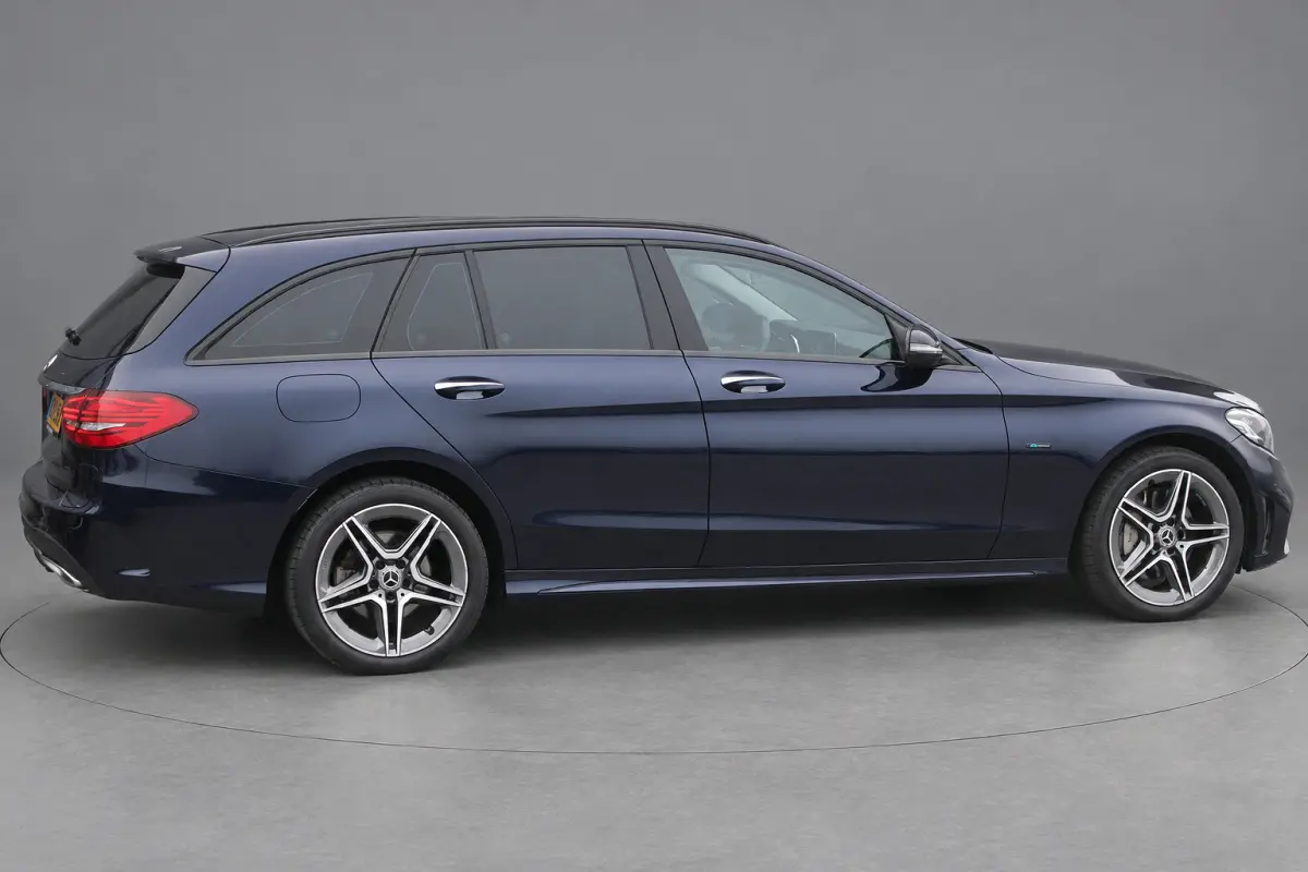 300e AMG Line NIGHT PAKKET KEY-LESS GO DAB CARPLAY