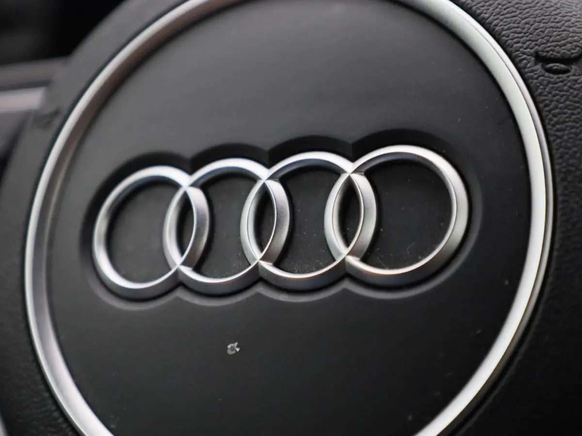 30 TFSI Business edition | Apple Carplay / Android Auto | Virtual Cockpit | Lichtmetalen Velgen |