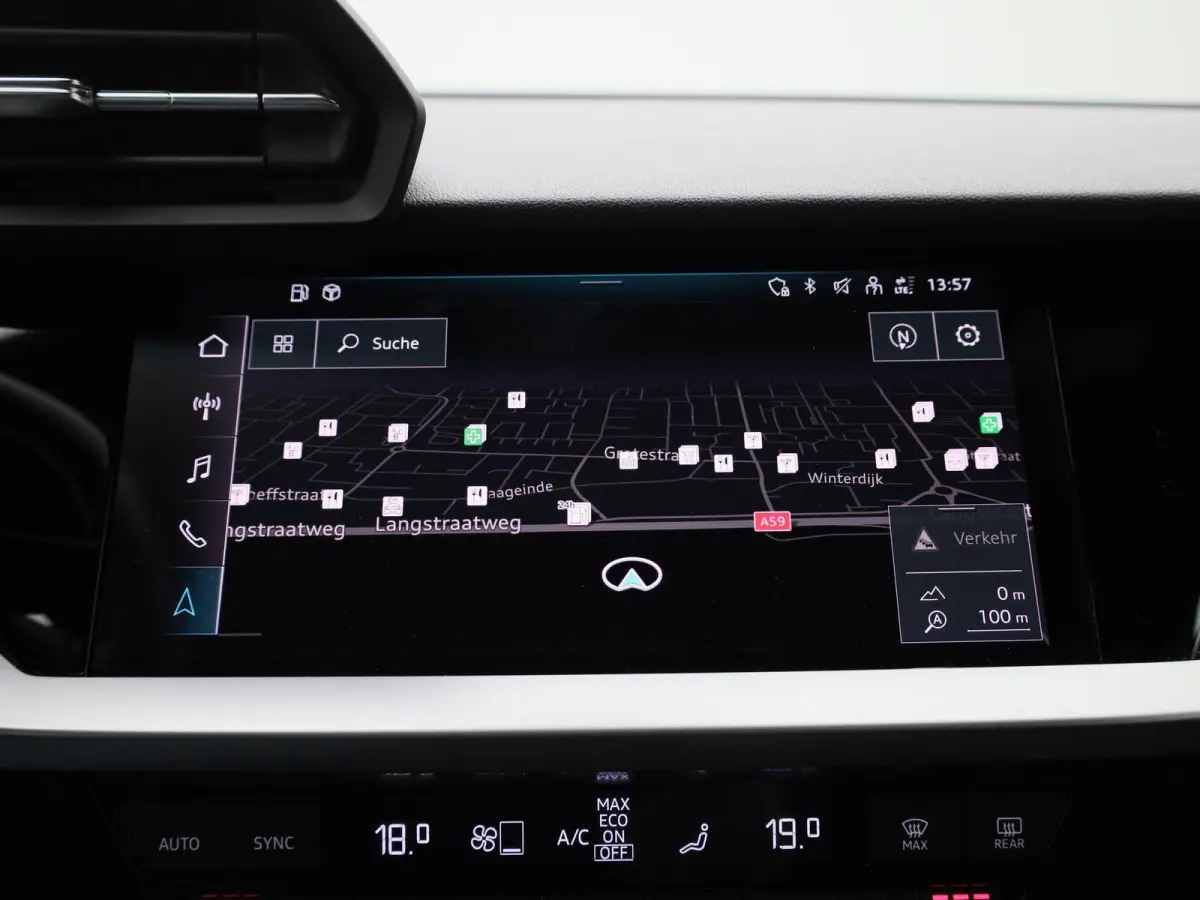 30 TFSI Business edition | Apple Carplay / Android Auto | Virtual Cockpit | Lichtmetalen Velgen |