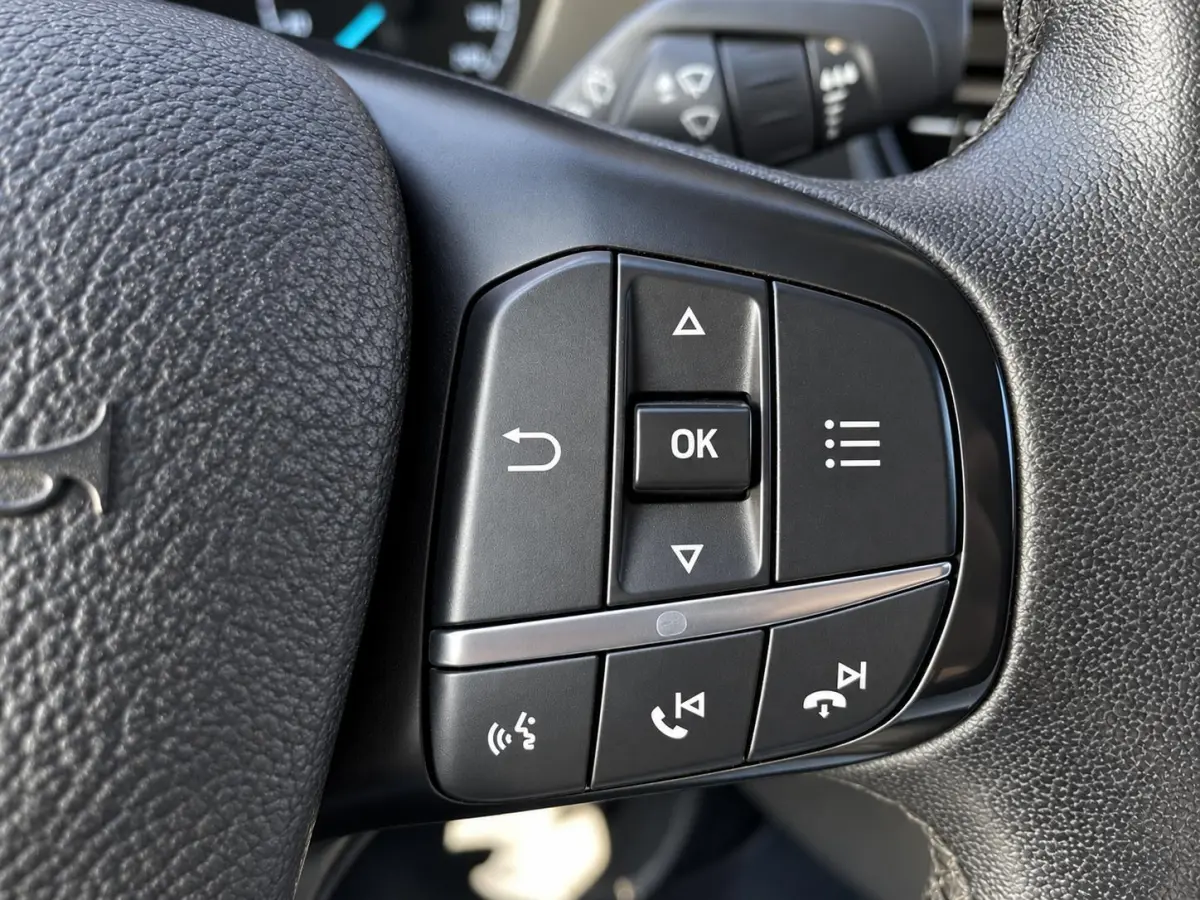 350 2.0 TDCI L3H2 Trend 170PK Automaat PDC VA+Camera Carplay Navi BLIS Cruise Control Airco Voorruitverwarming