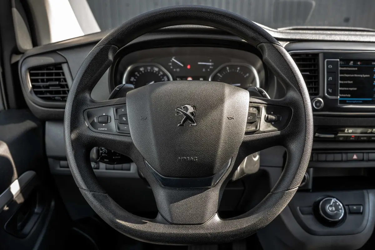 2.0 BlueHDi 120 | Automaat | 6-Zits | 360° Camera | Carplay | Head up | PDC | Navi | Climatronic | Trekhaak