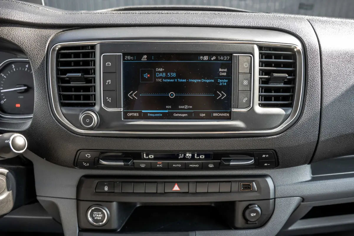 2.0 BlueHDi 120 | Automaat | 6-Zits | 360° Camera | Carplay | Head up | PDC | Navi | Climatronic | Trekhaak