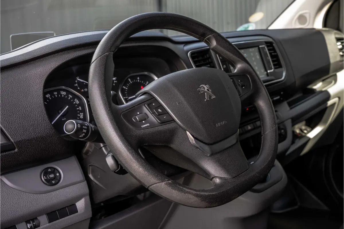 2.0 BlueHDi 120 | Automaat | 6-Zits | 360° Camera | Carplay | Head up | PDC | Navi | Climatronic | Trekhaak