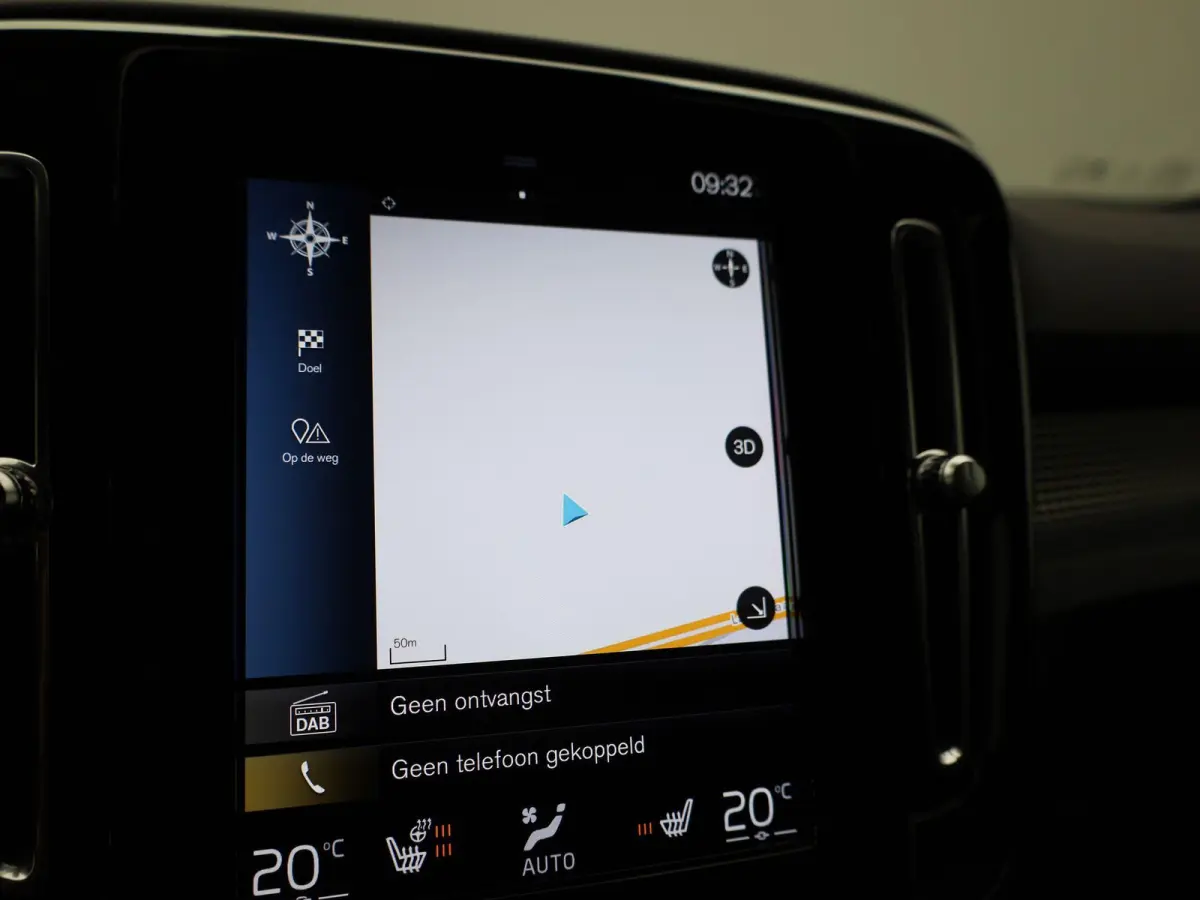 T4 Geartronic R-Design | WORDT VERWACHT | ACHTERUITRIJCAMERA | HARMAN KARDON | STOELVERWARMING | STUURWIELVERWARMING | LEDER | MEMORY | CLIMATE CONTROL | CRUISE CONTROL |