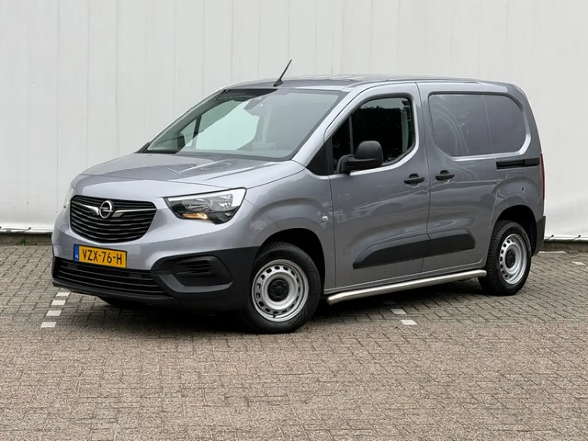 1.5 BlueHDi met Navi, Climate Controle, 2x Schuifdeur, Side-Bars, All Season