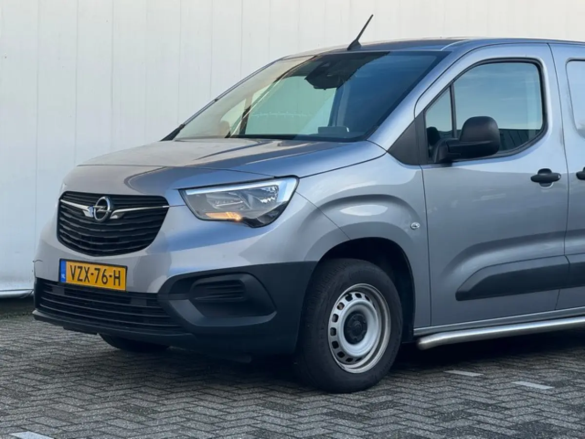 1.5 BlueHDi met Navi, Climate Controle, 2x Schuifdeur, Side-Bars, All Season