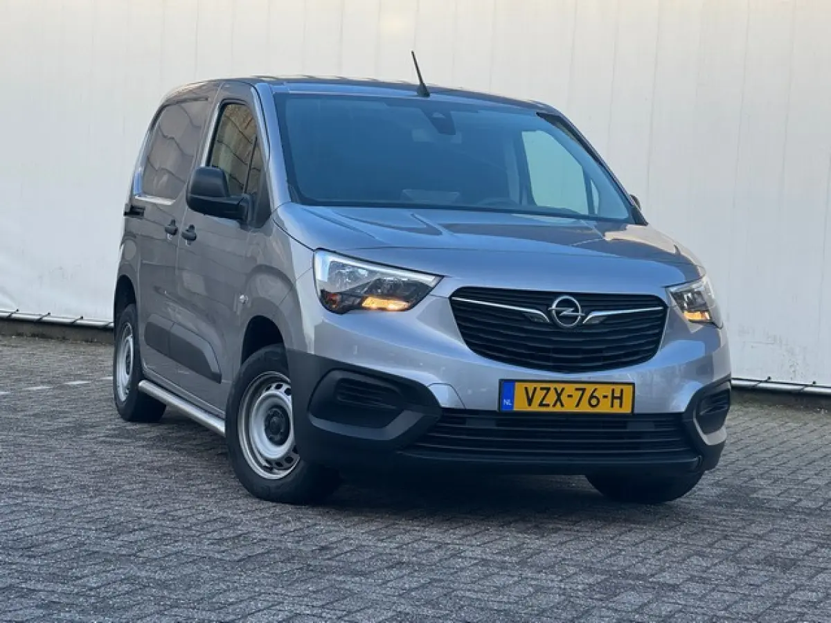 1.5 BlueHDi met Navi, Climate Controle, 2x Schuifdeur, Side-Bars, All Season
